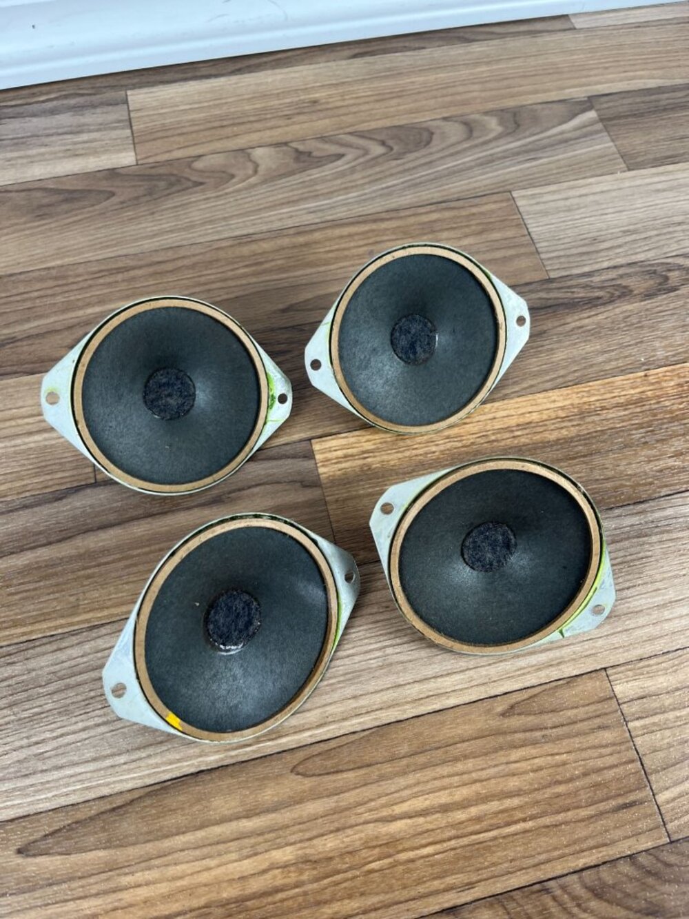 Zenith 49-979 6506 Speakers Set Of 4 Tweeter Speakers - Picture 3 of 7